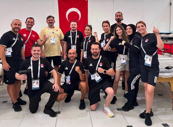 Akdeniz Oyunları Milli Takım Sağlık Ekibimiz görev başında. 